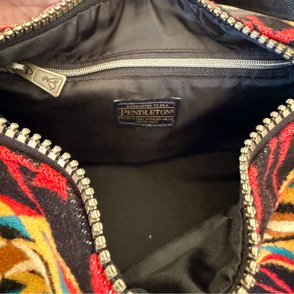 Pendleton Wool Crossbody Bag - Picture 9 of 9